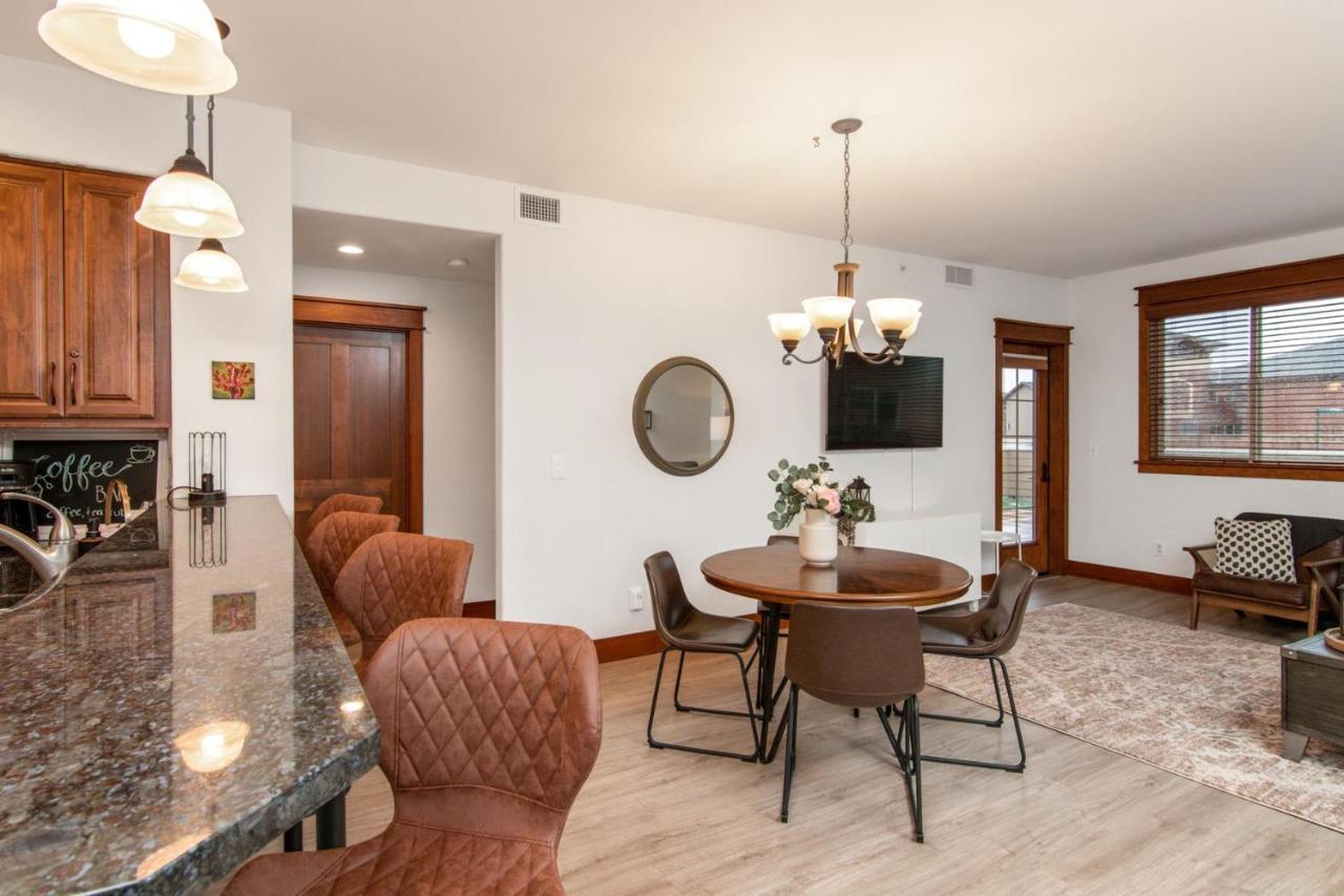Modern Riverstone Condo With Grand Deck - Steps To Shops, Restaurants, Trails And River Coeur d'Alene Luaran gambar